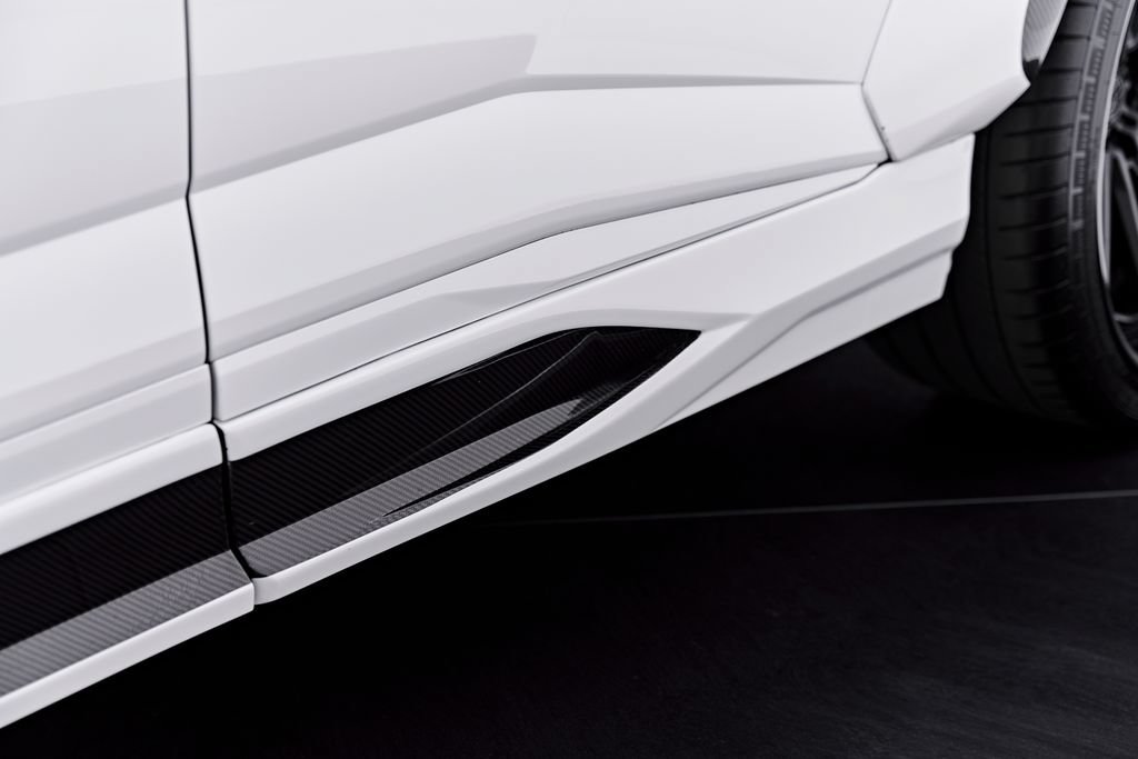 Used 2021 Lamborghini Urus AWD/4WD image 28