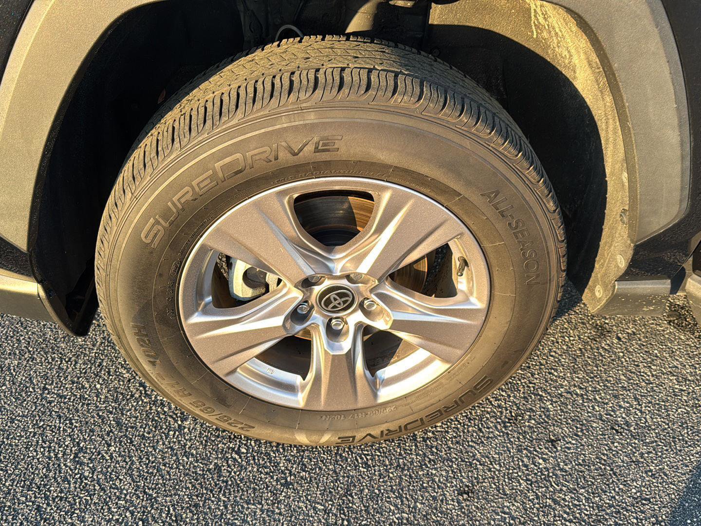 Certified 2023 Toyota RAV4 XLE image 30