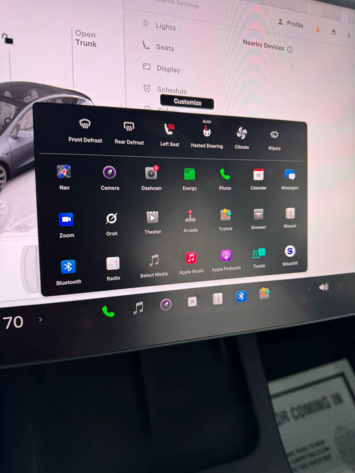 Used 2022 Tesla Model Y Long Range image 37