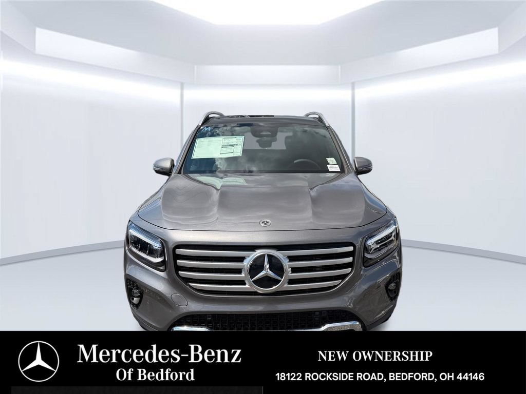 New 2026 Mercedes-Benz GLB 250 4MATIC image 2