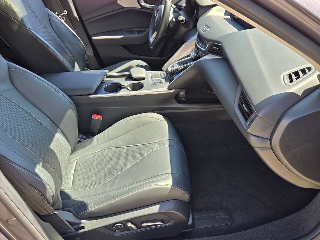 Used 2022 Acura TLX w/ Technology Package image 18