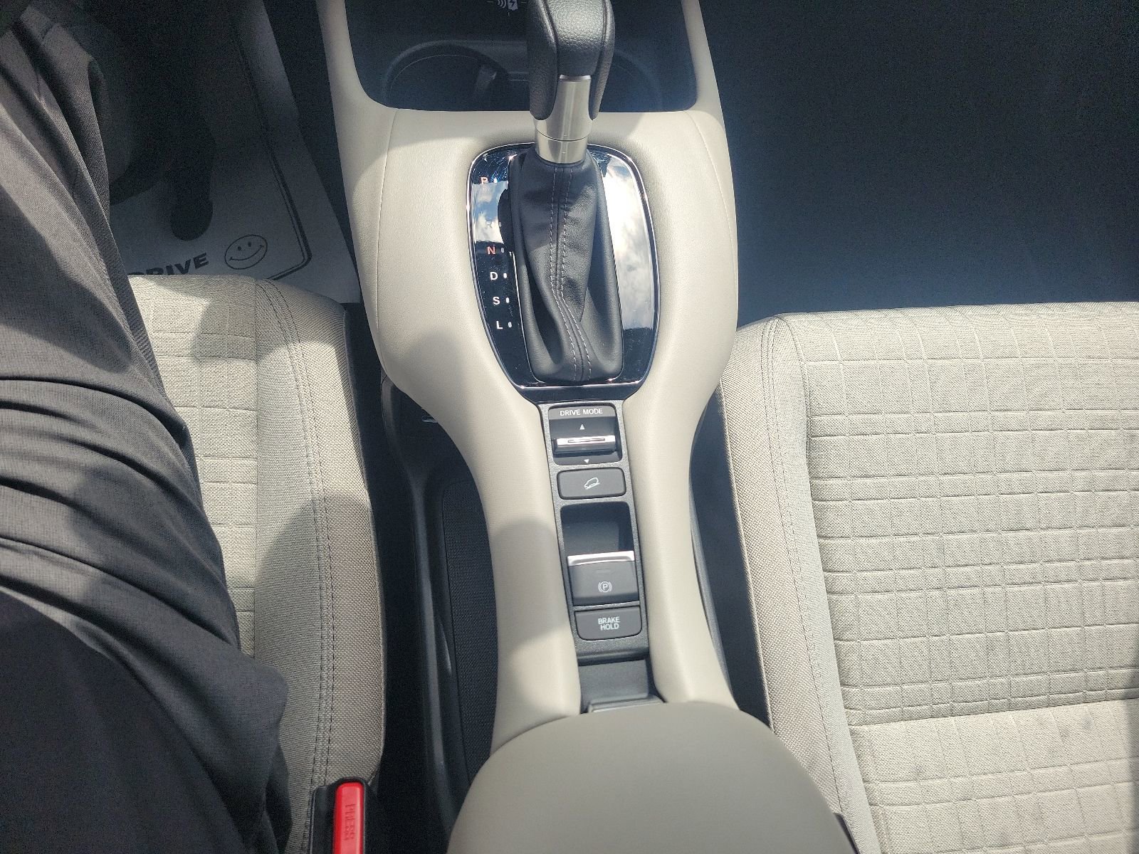 New 2026 Honda HR-V LX image 19