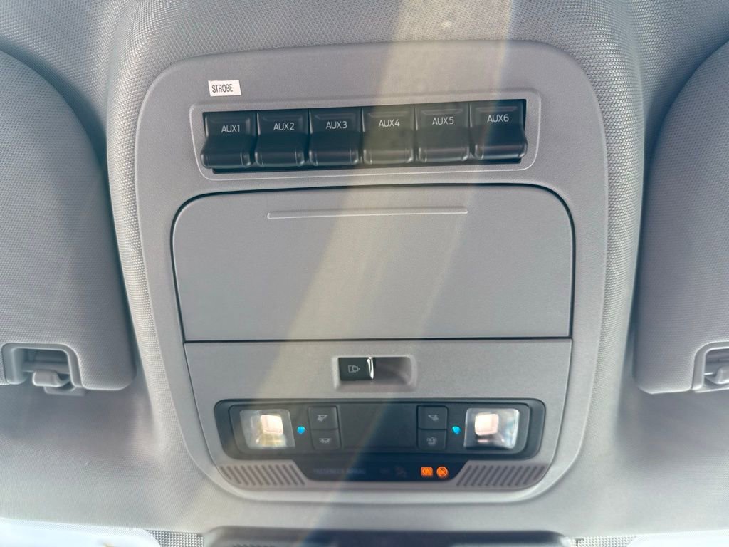 New 2026 Ford F450 XL w/ XL Chrome Package image 41