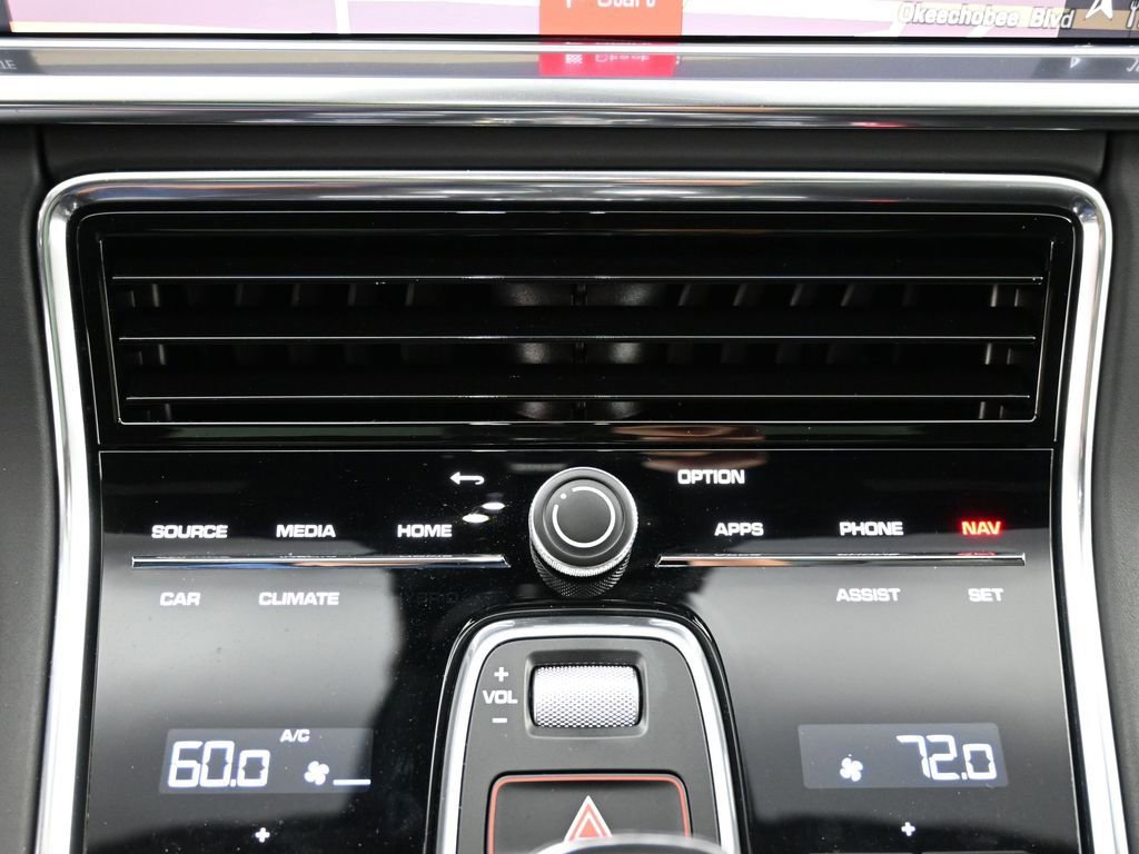 Certified 2021 Porsche Panamera GTS image 20