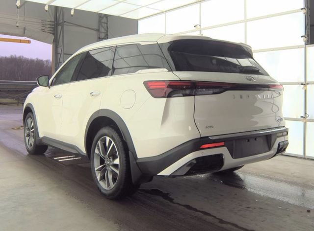 Used 2023 INFINITI QX60 Luxe w/ Cargo Package image 4