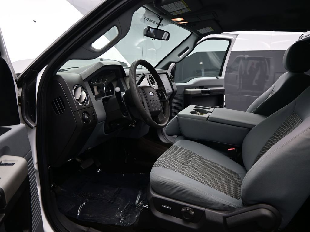 Used 2016 Ford F250 XLT w/ XLT Value Package image 8