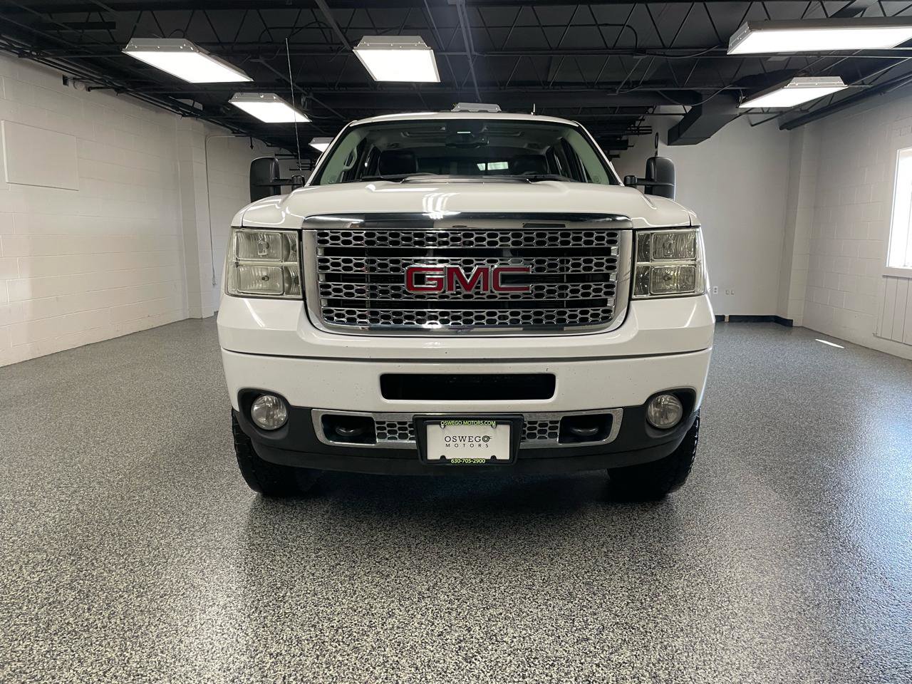 Used 2013 GMC Sierra 2500 Denali w/ Suspension Package, Off-Road image 24