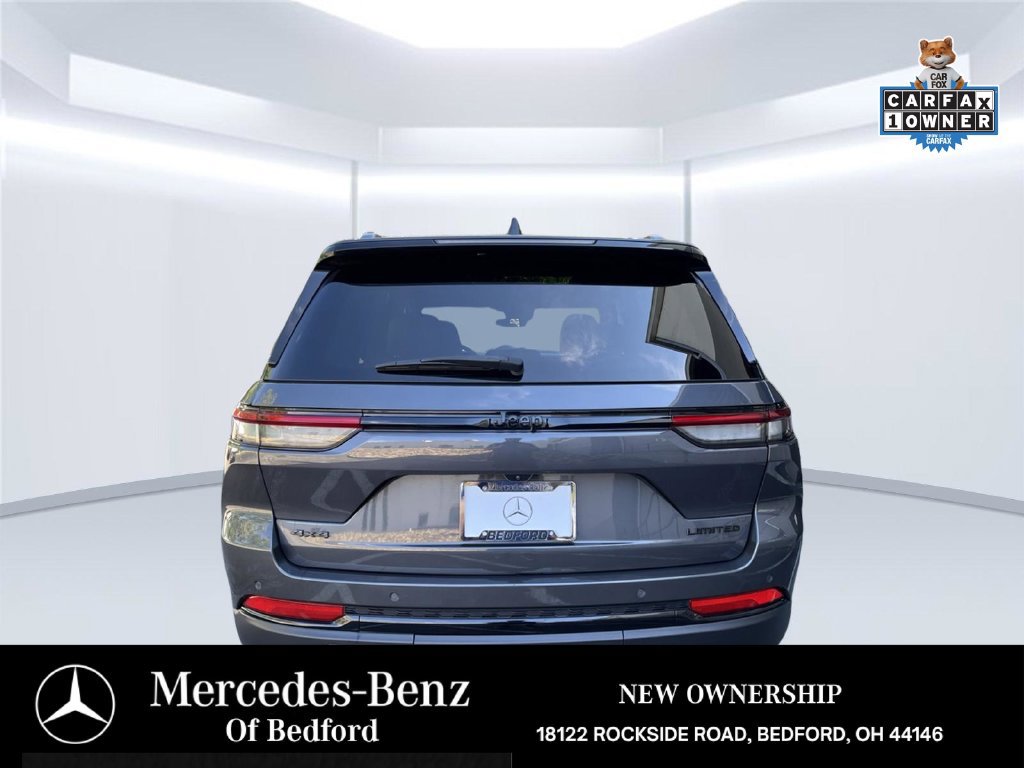 Used 2025 Jeep Grand Cherokee Limited w/ Black Appearance Package AWD/4WD image 6