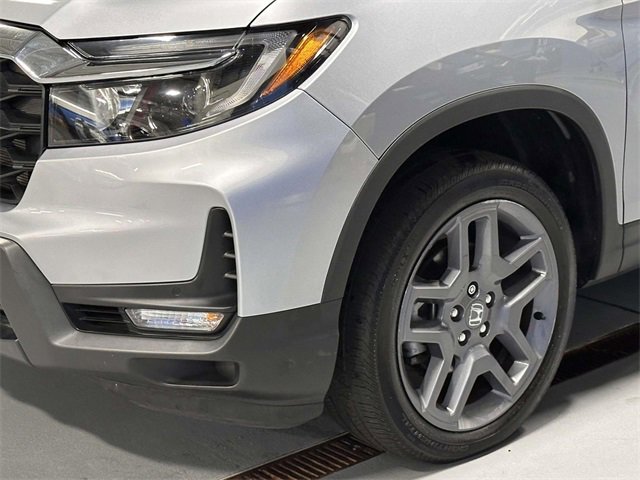 Certified 2023 Honda Passport EX-L image 10