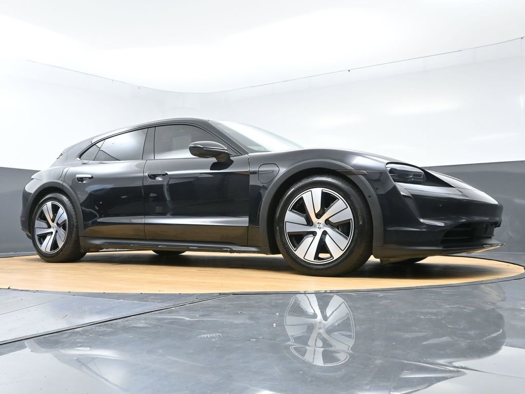 Used 2023 Porsche Taycan 4 Cross Turismo w/ Premium Package image 51