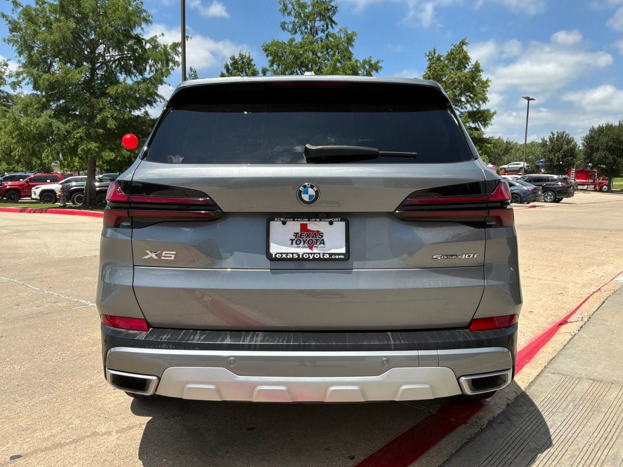 Used 2025 BMW X5 sDrive40i w/ Parking Assistance Package RWD image 7