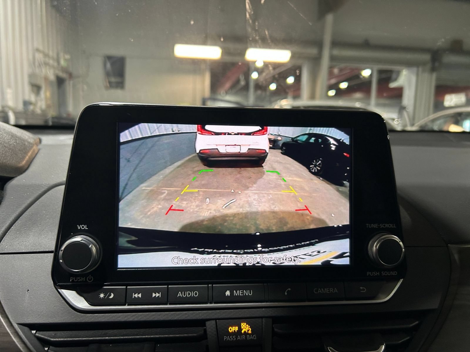 Used 2025 Nissan Altima 2.5 SV FWD image 16