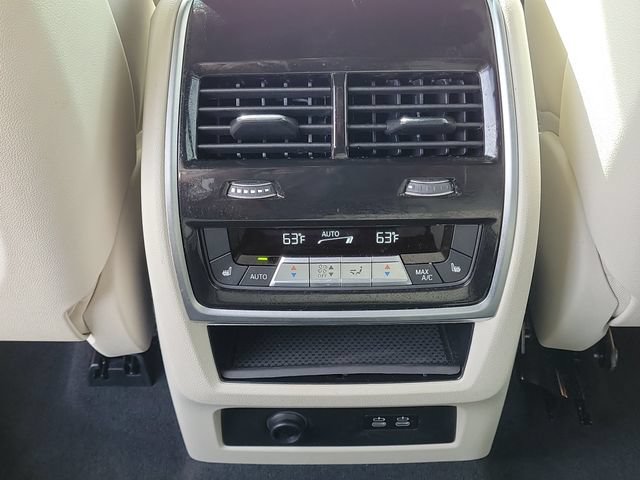 Used 2024 BMW X7 M60i w/ Executive Package AWD/4WD image 15