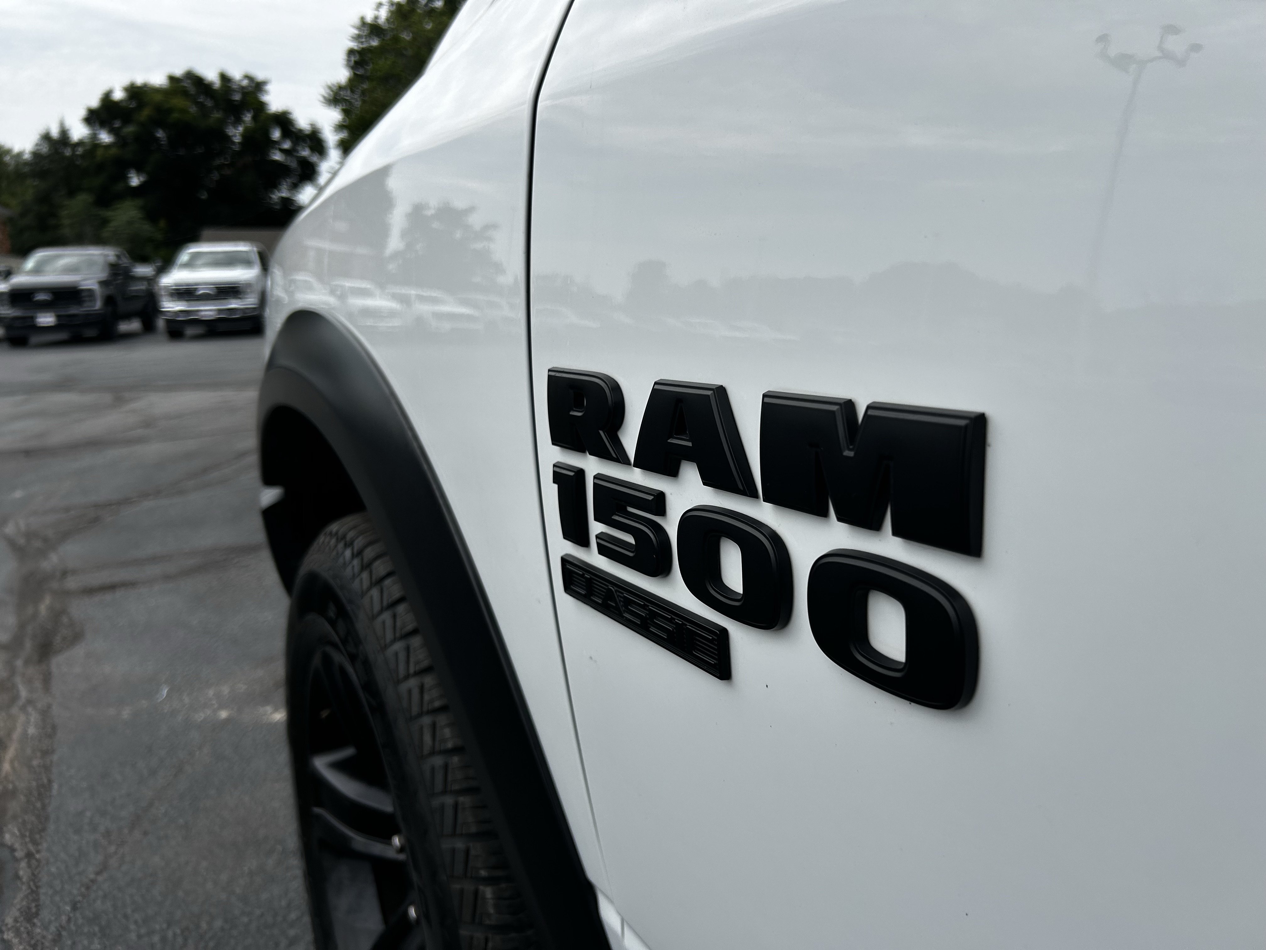 Used 2024 RAM 1500 Warlock AWD/4WD image 40
