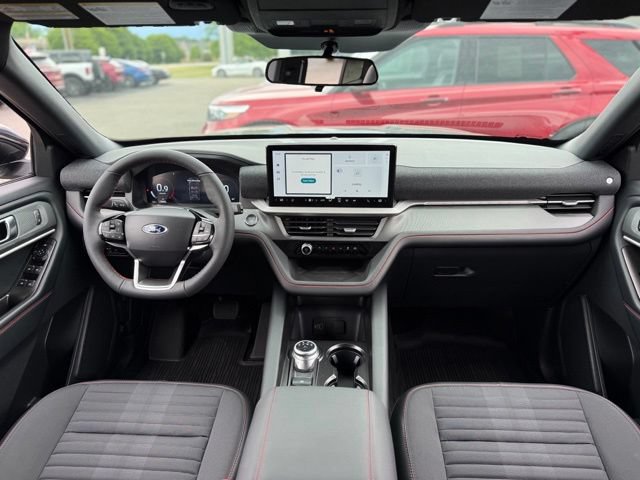 New 2026 Ford Explorer ST-Line AWD/4WD image 2