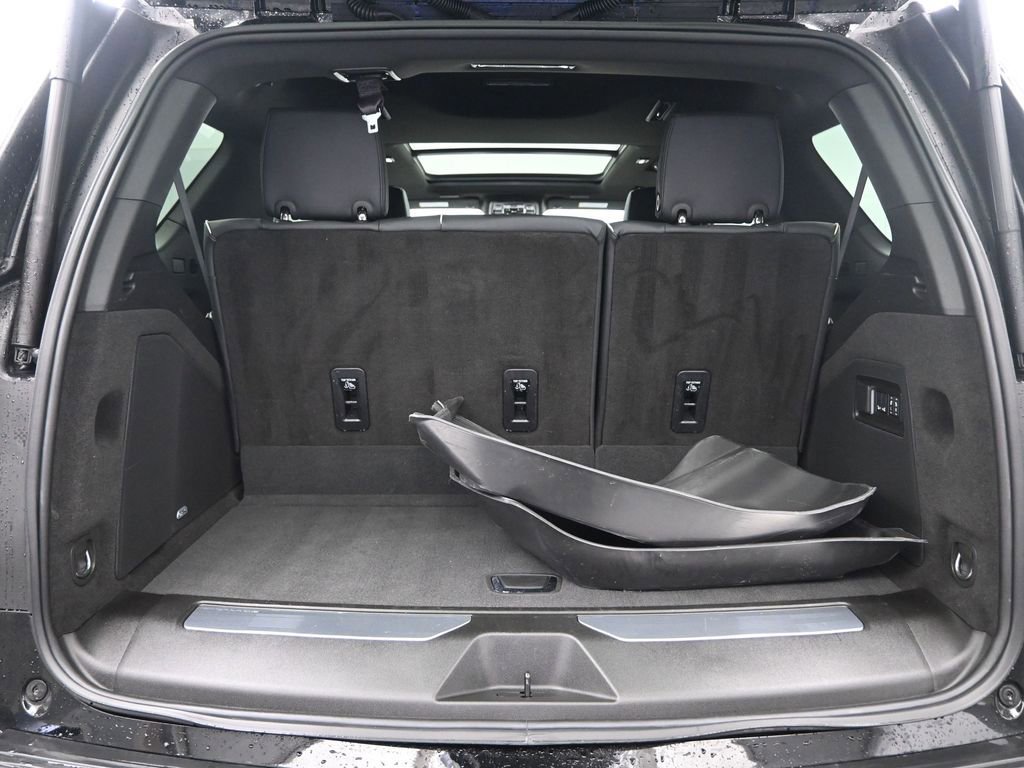 Used 2025 Cadillac Escalade Premium Luxury w/ Touring Package image 35