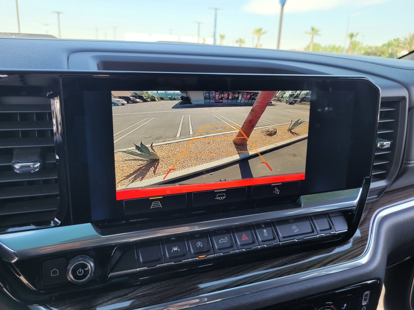 Used 2024 Chevrolet Silverado 1500 LT Trail Boss w/ Convenience Package II image 16