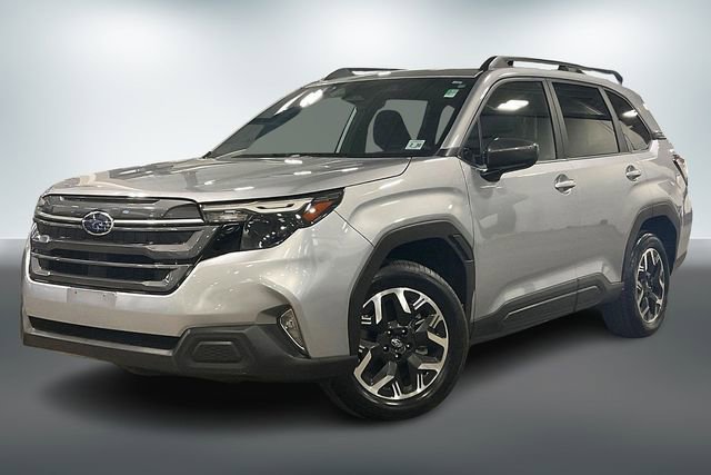 Used 2025 Subaru Forester Premium image 3