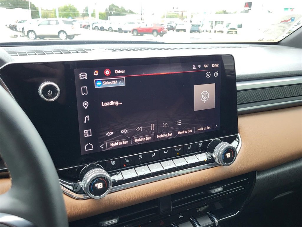 Used 2024 GMC Canyon AT4 w/ AT4 Premium Package image 25