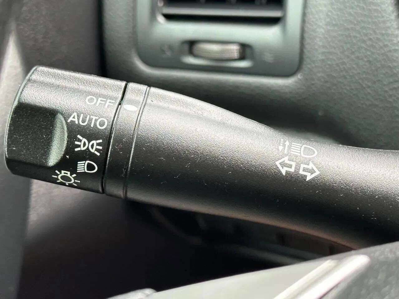 Used 2017 Nissan Altima 2.5 S w/ Power Driver Seat Package image 15