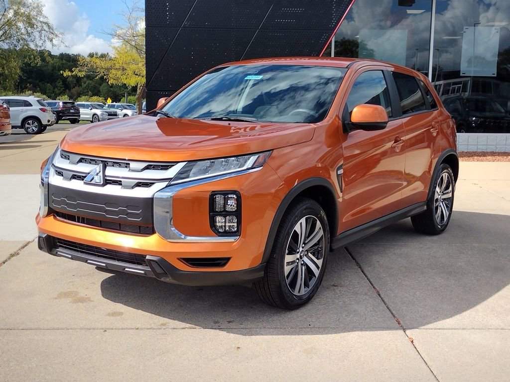 New 2025 Mitsubishi Outlander Sport ES