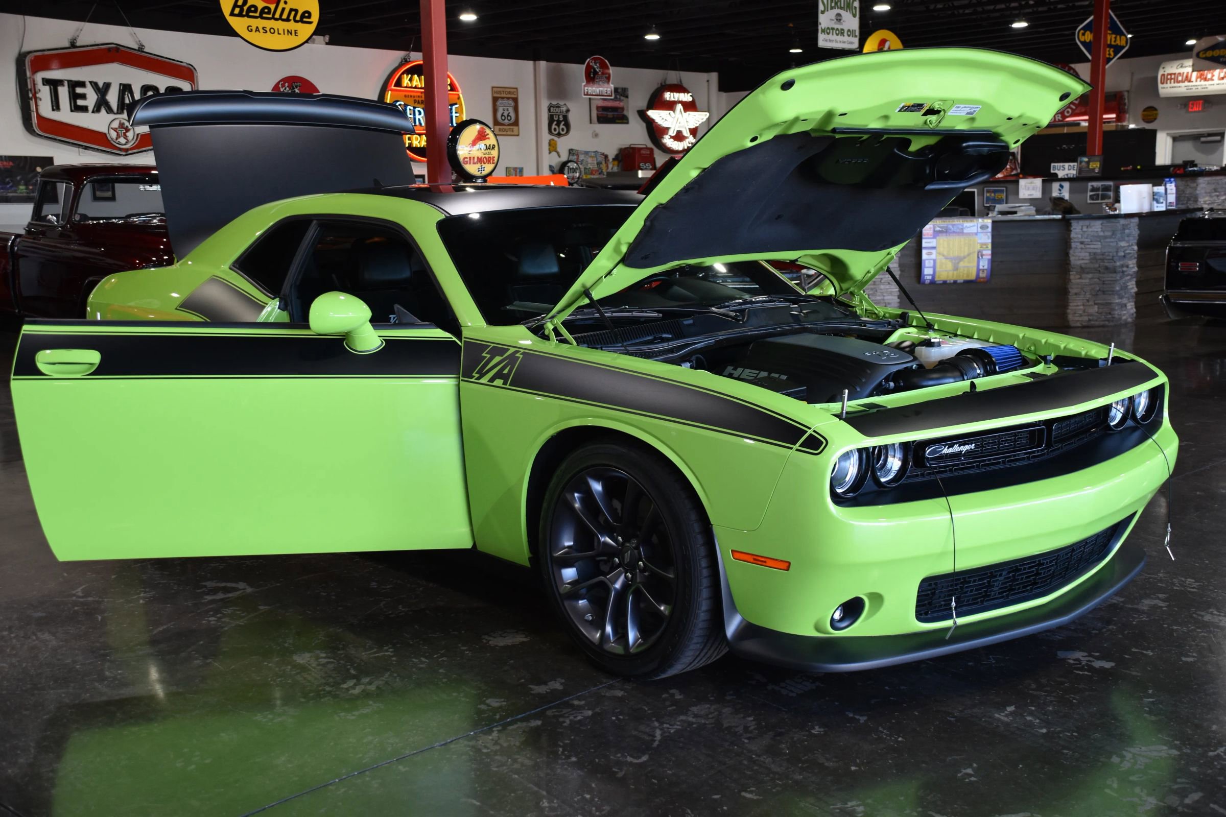 Used 2023 Dodge Challenger R/T w/ T/A Package RWD image 10