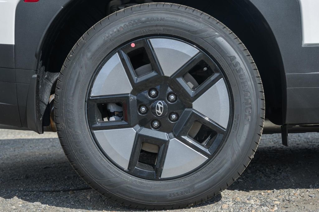 New 2026 Hyundai Santa Fe SE image 18