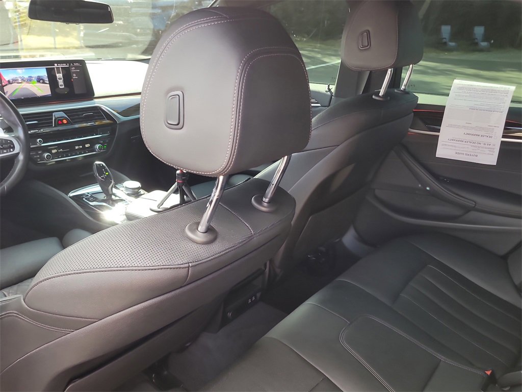 Used 2021 BMW 530i w/ M Sport Package image 10