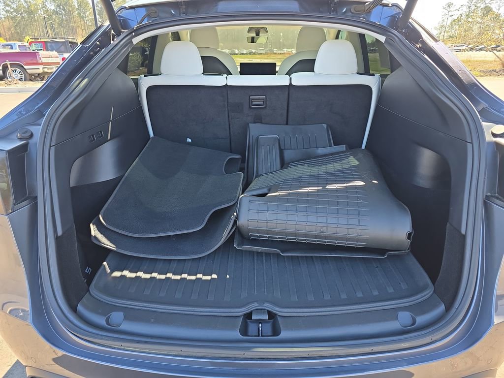 Used 2021 Tesla Model Y Performance image 15