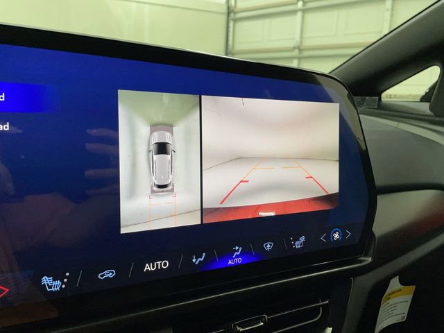 New 2025 Chevrolet Equinox EV RS image 28