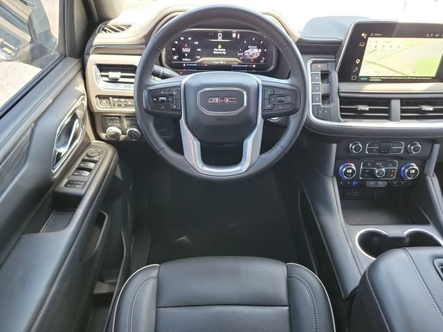 Certified 2023 GMC Yukon SLT w/ SLT Luxury Package AWD/4WD image 23