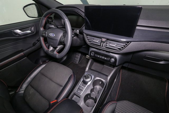 Used 2023 Ford Escape ST-Line w/ Tech Pack #1 image 18