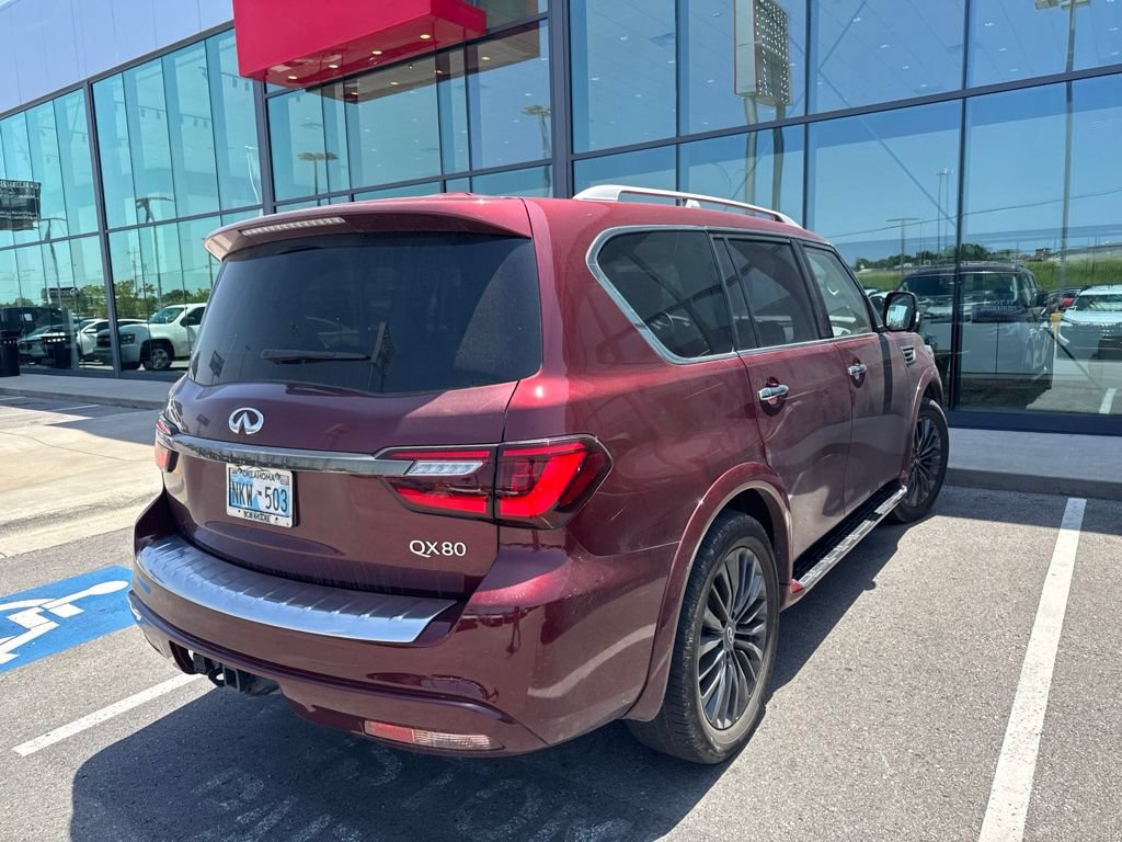 Used 2021 INFINITI QX80 Premium Select RWD image 4