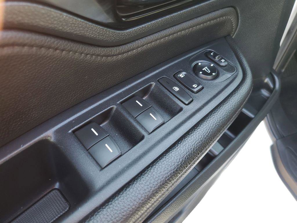 Used 2023 Honda Odyssey Touring image 13