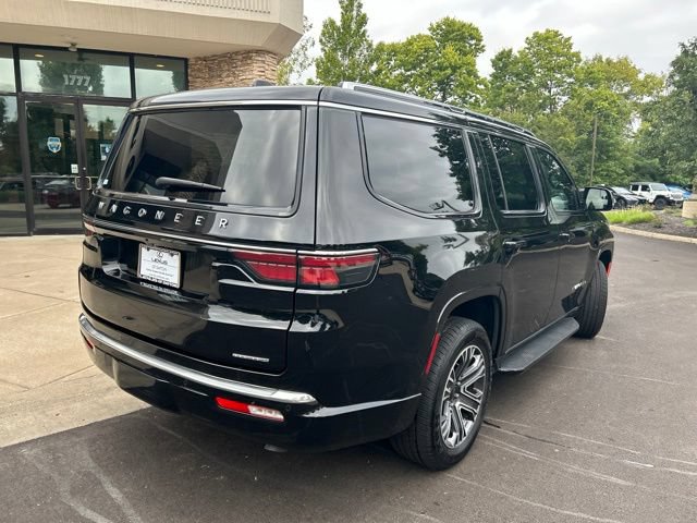 Used 2024 Jeep Wagoneer Series II w/ Flexible Seating Group AWD/4WD image 7