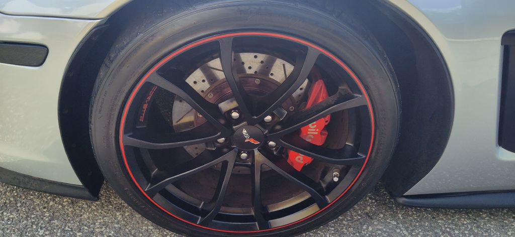 Used 2005 Chevrolet Corvette Coupe w/ Preferred Equipment Group image 17