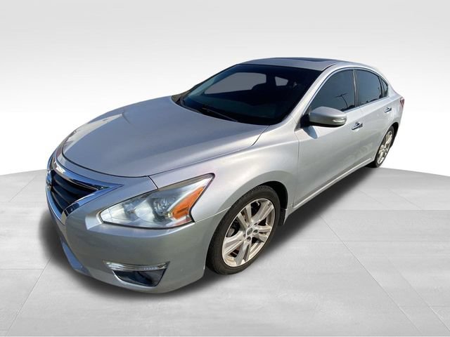 Used 2013 Nissan Altima 3.5 SV FWD image 2
