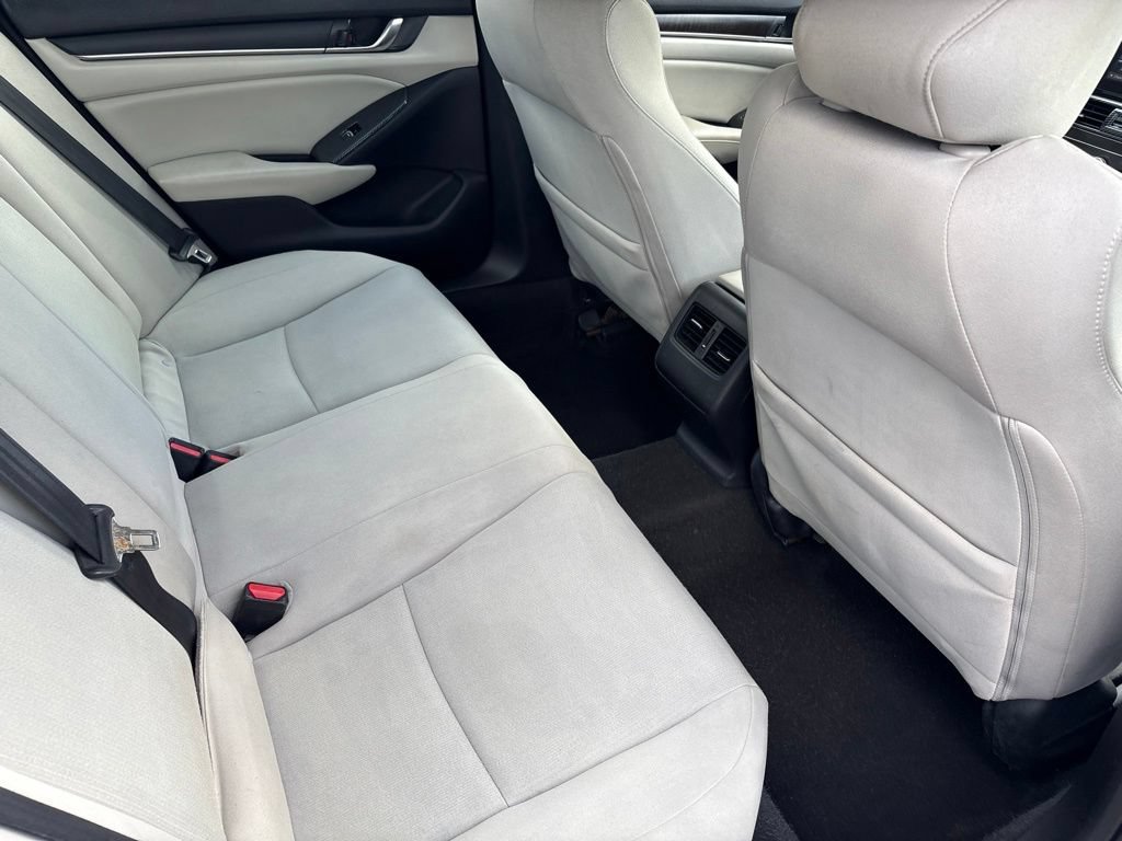 Used 2018 Honda Accord EX image 15