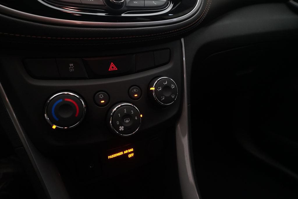 Used 2017 Chevrolet Trax LS FWD image 19