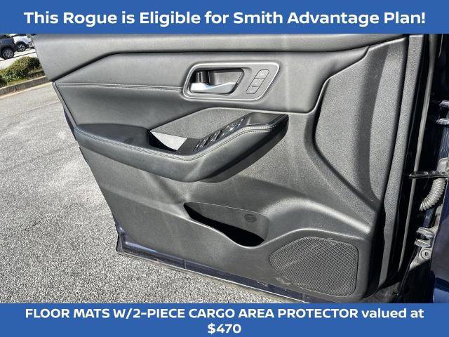 Certified 2025 Nissan Rogue Platinum w/ Platinum Premium Package FWD image 14