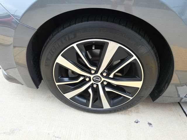 Used 2023 Nissan Maxima SV w/ Floor Mat Group FWD image 10