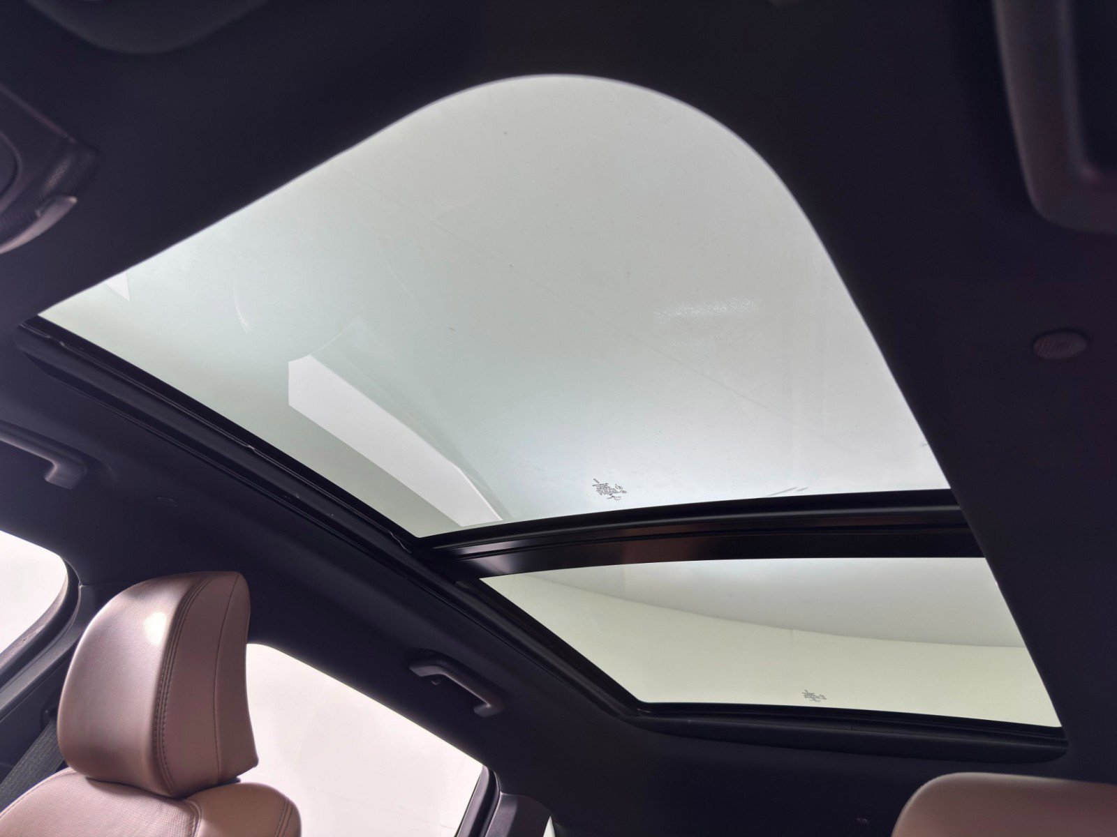 Used 2022 Lincoln Nautilus Reserve image 11