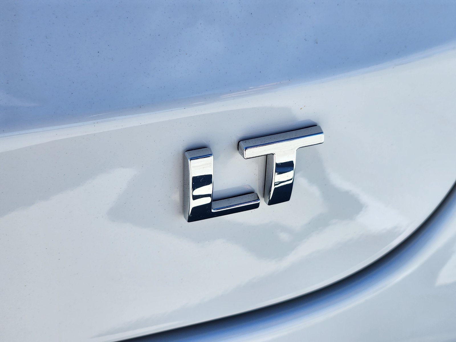 New 2026 Chevrolet Trax LT w/ LT Convenience Package FWD image 12
