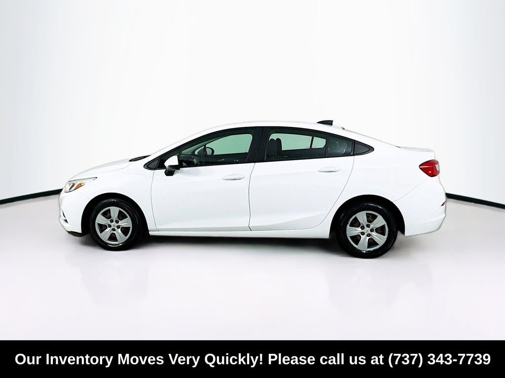 Used 2018 Chevrolet Cruze LS FWD image 4