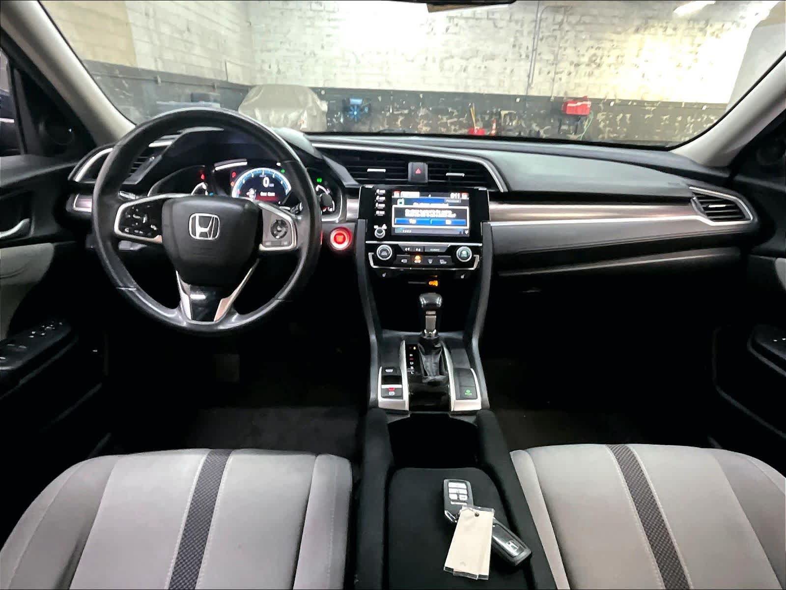 Used 2019 Honda Civic EX image 17