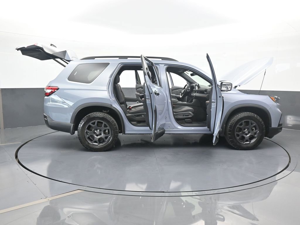 Used 2023 Honda Pilot TrailSport image 81