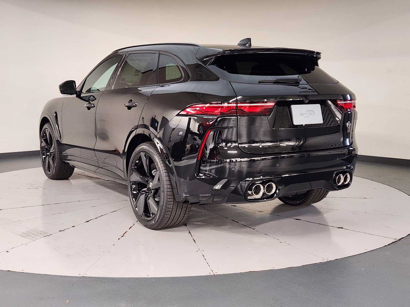 New 2026 Jaguar F-PACE SVR 575 Edition AWD/4WD image 6