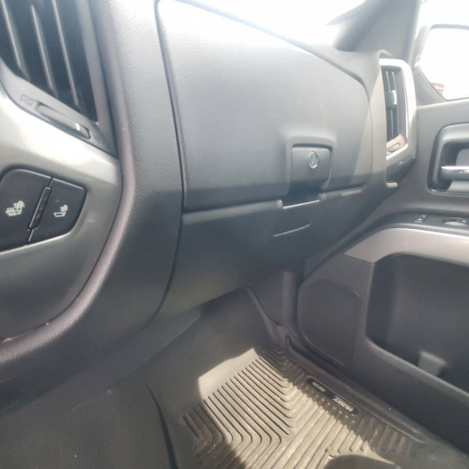 Used 2017 Chevrolet Silverado 1500 LT w/ All Star Edition image 23