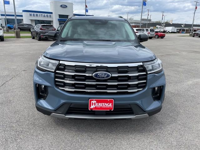 New 2026 Ford Explorer Active image 3