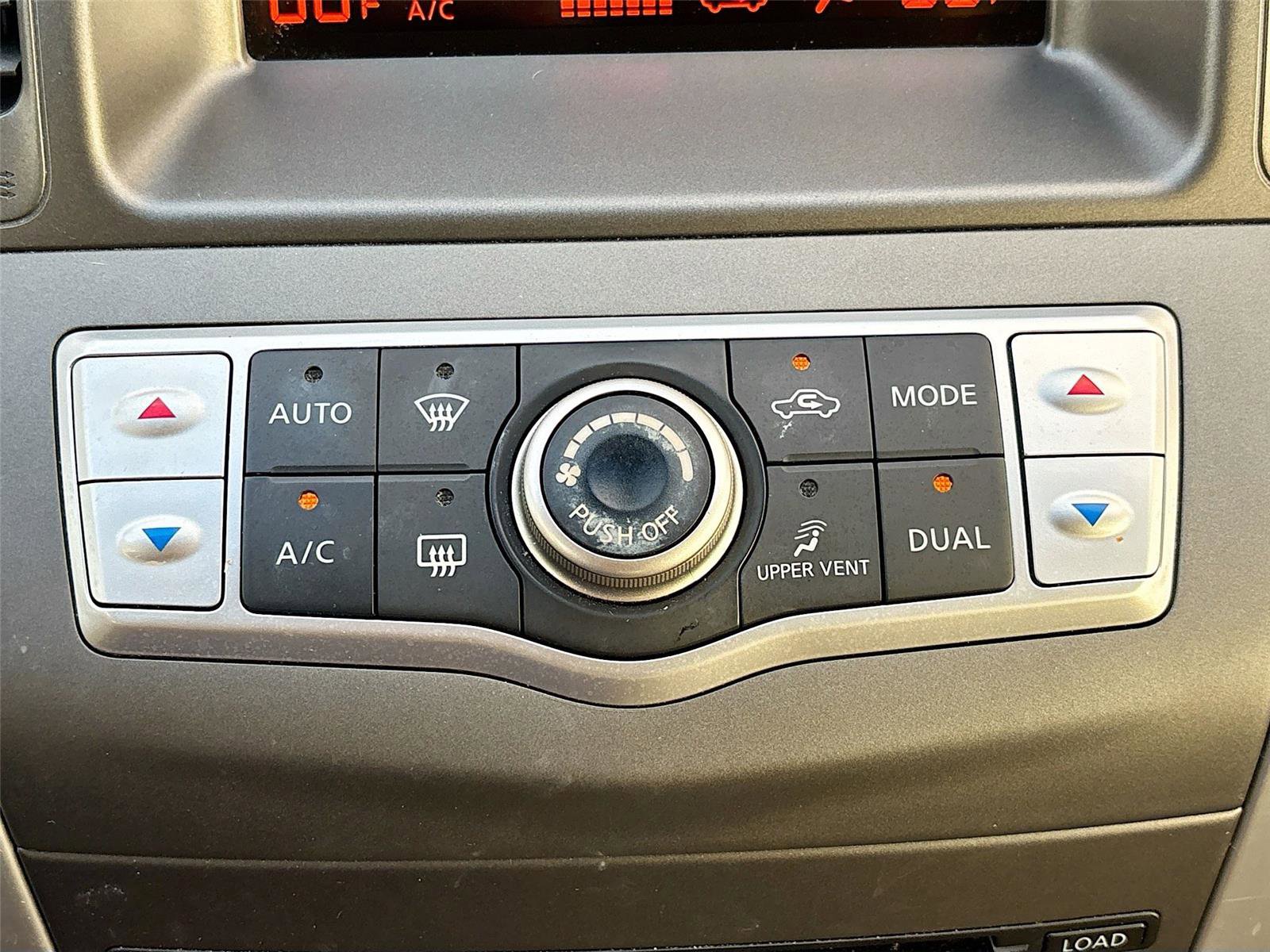 Used 2013 Nissan Murano S image 15